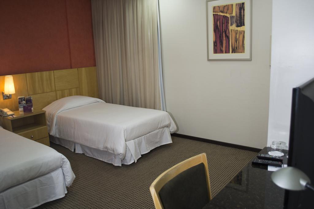 Mercure Curitiba Centro Екстер'єр фото